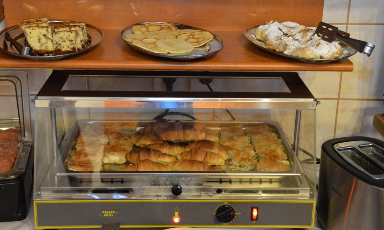 Hotel Adonis Metsovo Luaran gambar